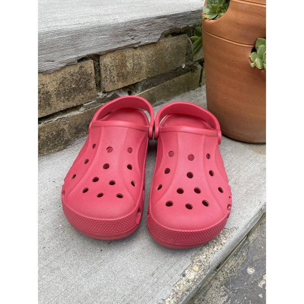 Crocs Unisex Adult‎ Classic Baya Comfort Clogs Pepper Red Size M 9, W 11